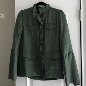 Hinge jacket with ruffles